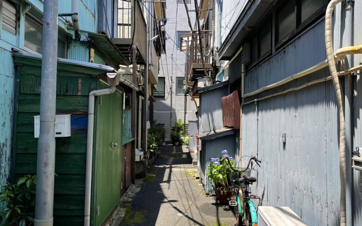 狭小地でも安全に解体する５つのコツ